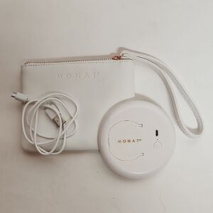 Monat White Wristlet Pouch and Mirror Device Set With Charger
